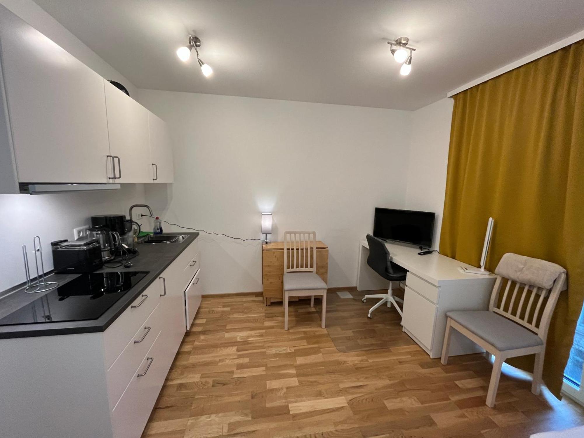 New Business Nr.15 * Dresden